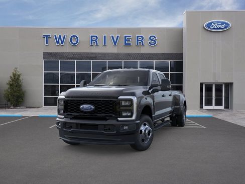 New 2026 Ford F350 4x4 Crew Cab DRW Super Duty image 2