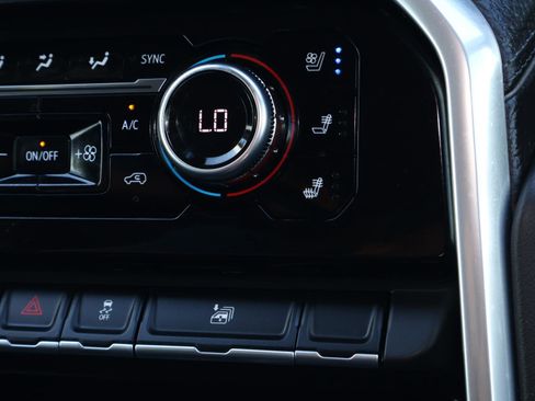 Used 2022 GMC Sierra 1500 Denali image 34