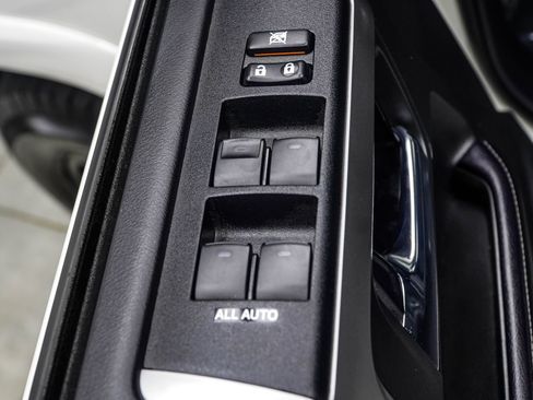 Used 2023 Toyota 4Runner SR5 Premium w/ Moonroof Package image 39