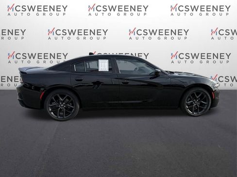 Used 2023 Dodge Charger SXT w/ Blacktop Package image 6