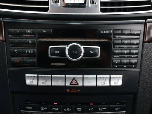 Used 2014 Mercedes-Benz E 350 Cabriolet image 27