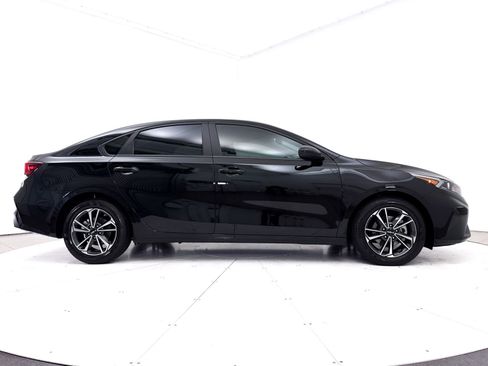 Used 2024 Kia Forte LXS FWD image 38