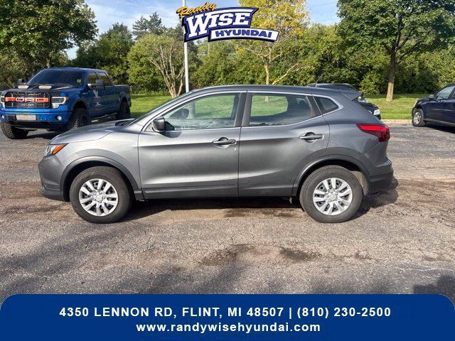 Used 2019 Nissan Rogue Sport S AWD/4WD image 4