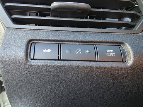 Used 2019 Nissan Altima 2.5 SR image 14