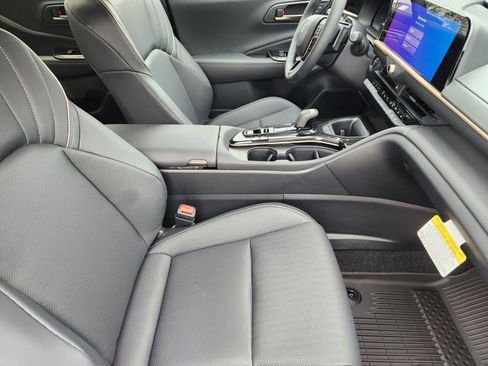 New 2026 Toyota Crown Signia AWD/4WD image 12