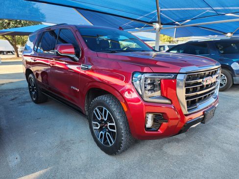 Used 2021 GMC Yukon AT4 w/ AT4 Premium Plus Package AWD/4WD image 1