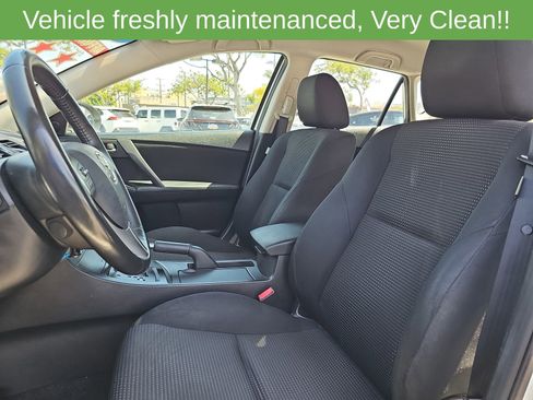 Used 2012 MAZDA MAZDA3 i Touring FWD image 14