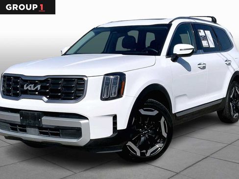 Certified 2025 Kia Telluride S image 1