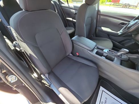 Certified 2025 Nissan Sentra S FWD image 26