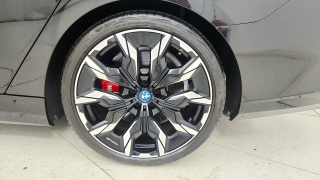Used 2024 BMW i5 M60 w/ Premium Package AWD/4WD image 84