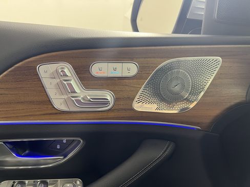 Certified 2025 Mercedes-Benz GLS 450 4MATIC image 21