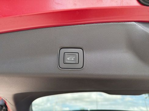 Certified 2026 Chevrolet TrailBlazer RS w/ Convenience Package AWD/4WD image 12
