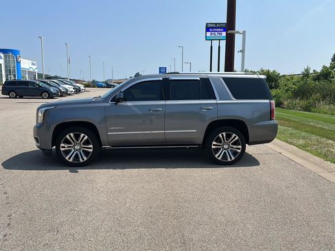 Used 2018 GMC Yukon Denali w/ Denali Ultimate Package AWD/4WD image 6