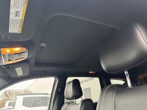 Used 2014 Jeep Grand Cherokee Limited w/ Trailer Tow Group IV image 6