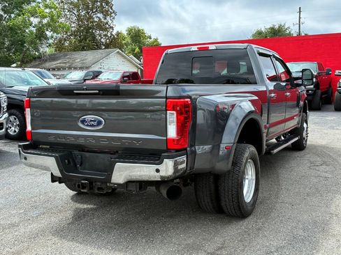 Used 2019 Ford F350 Lariat w/ Lariat Ultimate Package AWD/4WD image 4