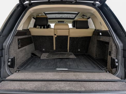 Used 2019 Land Rover Range Rover image 50