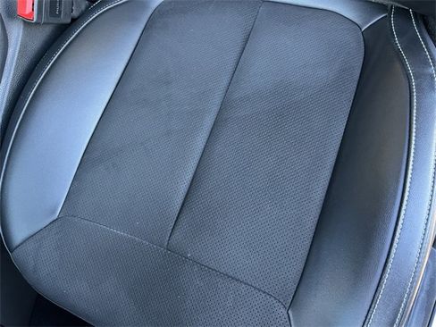 Certified 2023 Jeep Grand Cherokee Altitude image 12