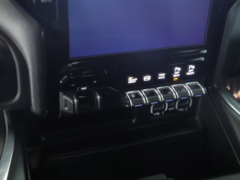 Used 2022 RAM 2500 Laramie image 16