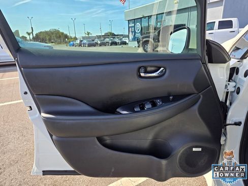 Used 2021 Nissan Leaf SL Plus image 21