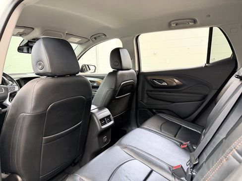 Used 2021 GMC Terrain SLE w/ Driver Convenience Package AWD/4WD image 19