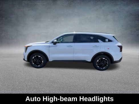 Used 2026 Kia Sorento S image 15
