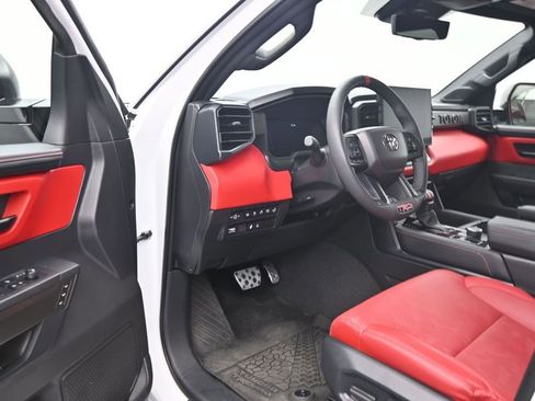 Used 2025 Toyota Tundra TRD Pro AWD/4WD image 10