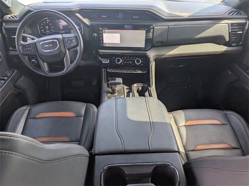 Used 2024 GMC Sierra 1500 AT4 w/ Technology Package image 17