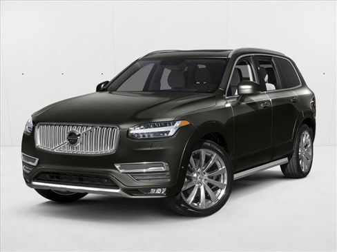 Used 2016 Volvo XC90 T6 Momentum w/ Momentum Plus Package AWD/4WD image 1
