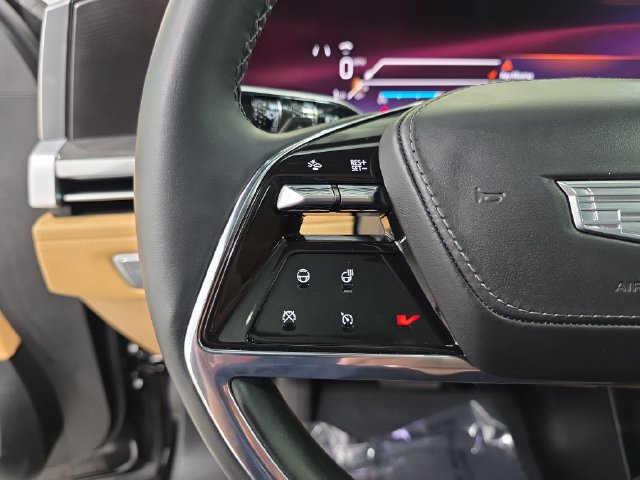 Certified 2025 Cadillac Escalade IQ Sport 2 AWD/4WD image 17