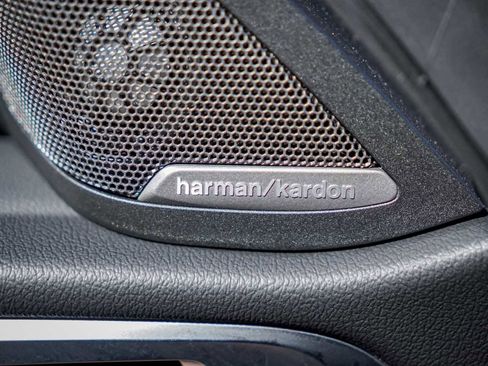 Used 2025 BMW i4 xDrive40i w/ Premium Package image 21