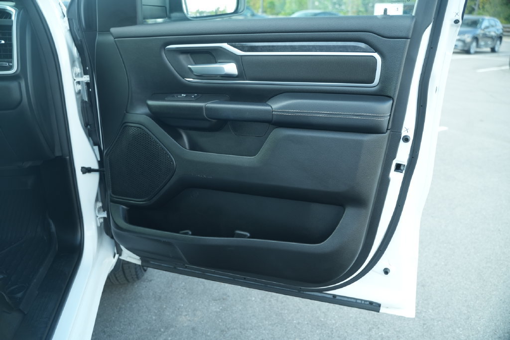 Used 2023 RAM 1500 Big Horn AWD/4WD image 19
