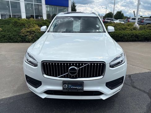 Certified 2023 Volvo XC90 B5 Core w/ Climate Package AWD/4WD image 4