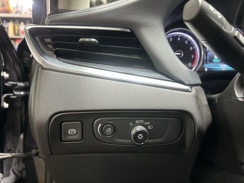 Certified 2019 Buick Enclave Premium image 19