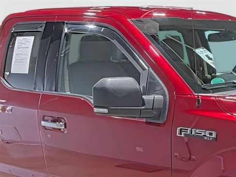 Used 2018 Ford F150 XLT w/ Equipment Group 302A Luxury AWD/4WD image 16