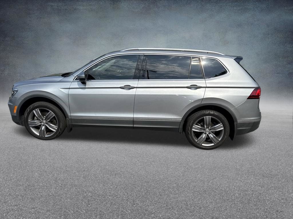 Used 2020 Volkswagen Tiguan SEL w/ 3rd Row Seat Package AWD/4WD image 10