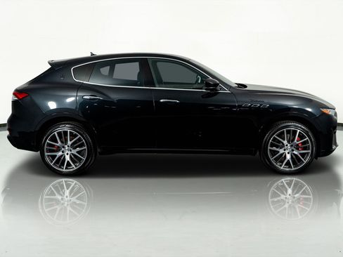Used 2022 Maserati Levante Modena image 52