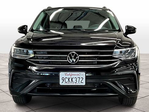 Used 2022 Volkswagen Tiguan S image 3
