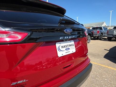 Certified 2023 Ford Edge SEL w/ Convenience Package image 5