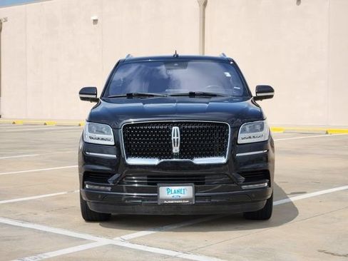 Used 2020 Lincoln Navigator Reserve w/ Equipment Group 208A Reserve RWD image 2