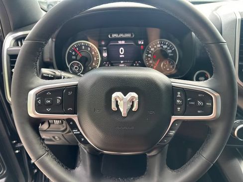 Used 2025 RAM 1500 Big Horn AWD/4WD image 28