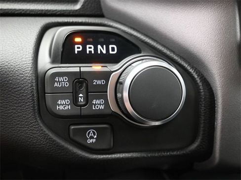 New 2026 RAM 1500 4x4 Crew Cab image 24