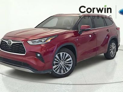 Used 2021 Toyota Highlander Platinum