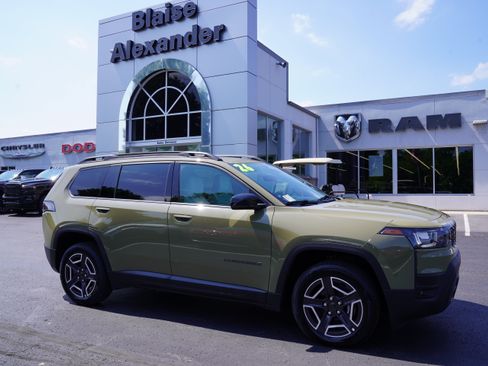 New 2026 Jeep Cherokee Limited AWD/4WD image 1