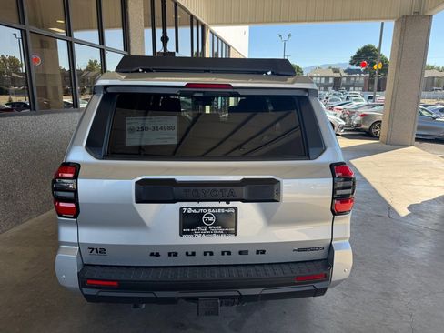 Used 2025 Toyota 4Runner TRD Off-Road image 36