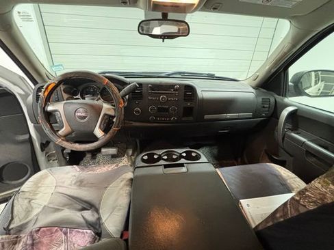 Used 2013 GMC Sierra 2500 SLE w/ SLE Preferred Package image 13