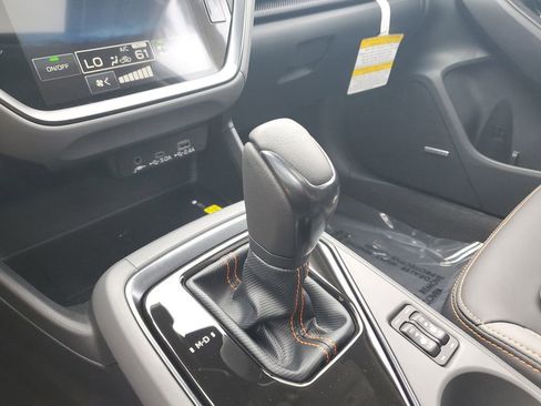 Used 2025 Subaru Crosstrek 2.5i Limited image 10