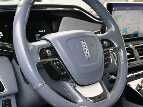 Used 2019 Lincoln Navigator Black Label w/ Cargo Package image 15