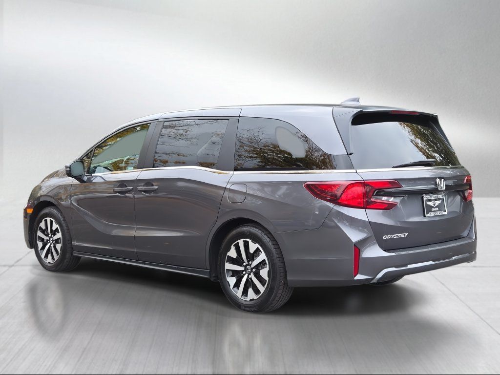 Used 2025 Honda Odyssey EX-L image 5