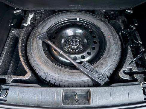 Used 2023 Jeep Renegade Trailhawk image 23