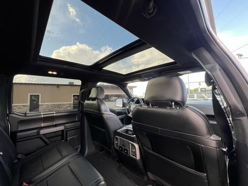 Used 2019 Ford F150 Raptor w/ Equipment Group 802A Luxury image 60